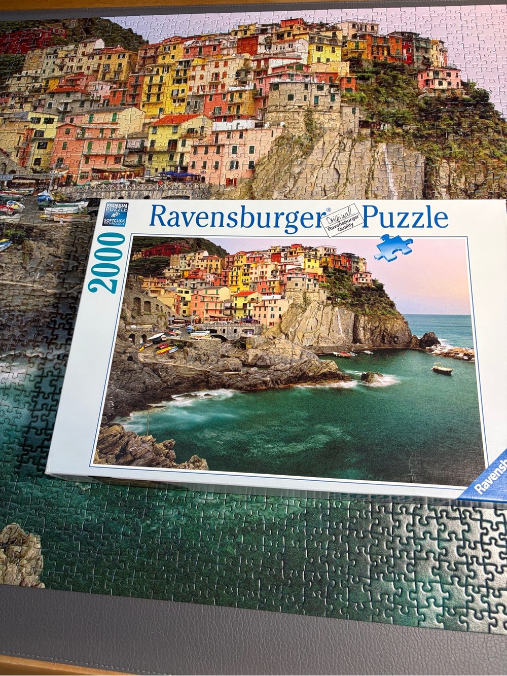 Ravensburger 2000-Piece Cinque Terre Jigsaw Puzzle - Multicolor